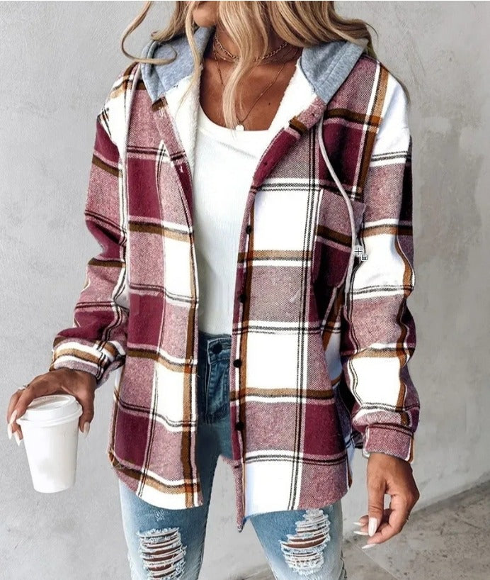 Sara | Cozy Checkered Jacket